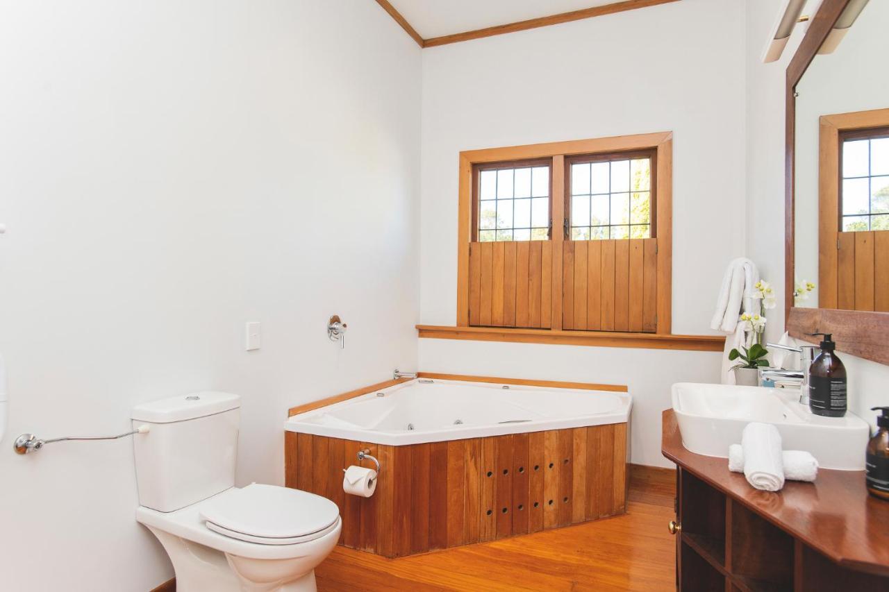 Cedar House Bed & Breakfast Gisborne Dış mekan fotoğraf