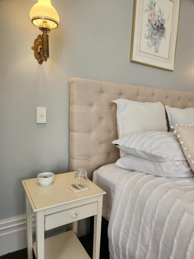 Cedar House Bed & Breakfast Gisborne Dış mekan fotoğraf