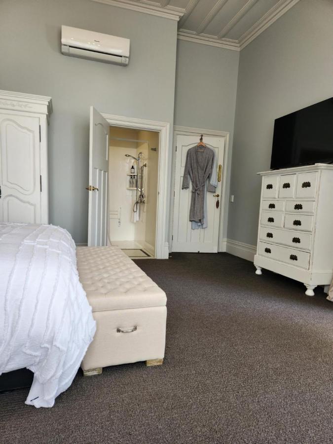Cedar House Bed & Breakfast Gisborne Dış mekan fotoğraf