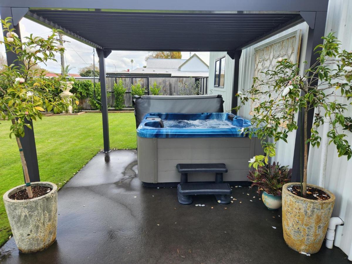 Cedar House Bed & Breakfast Gisborne Dış mekan fotoğraf
