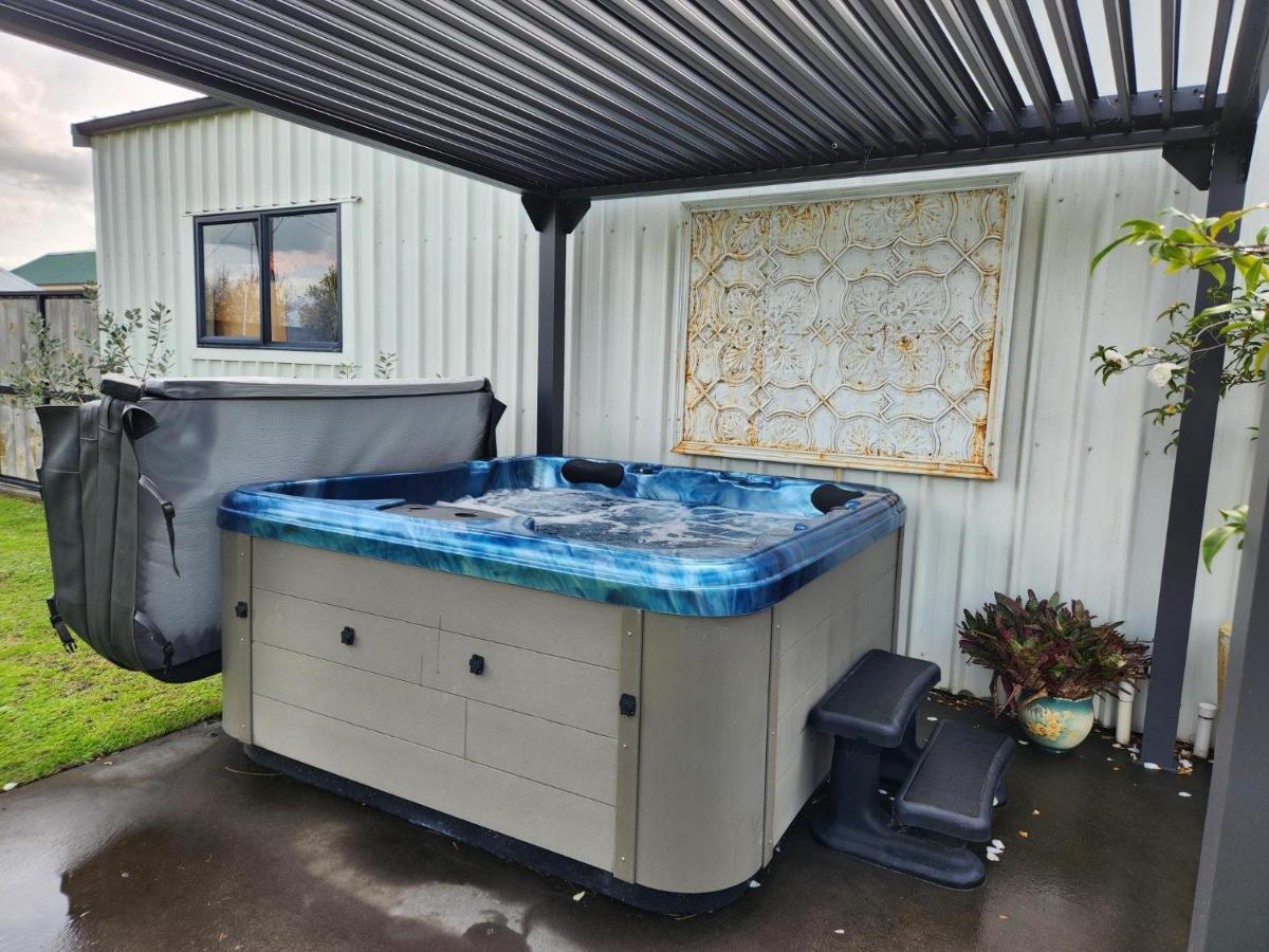 Cedar House Bed & Breakfast Gisborne Dış mekan fotoğraf