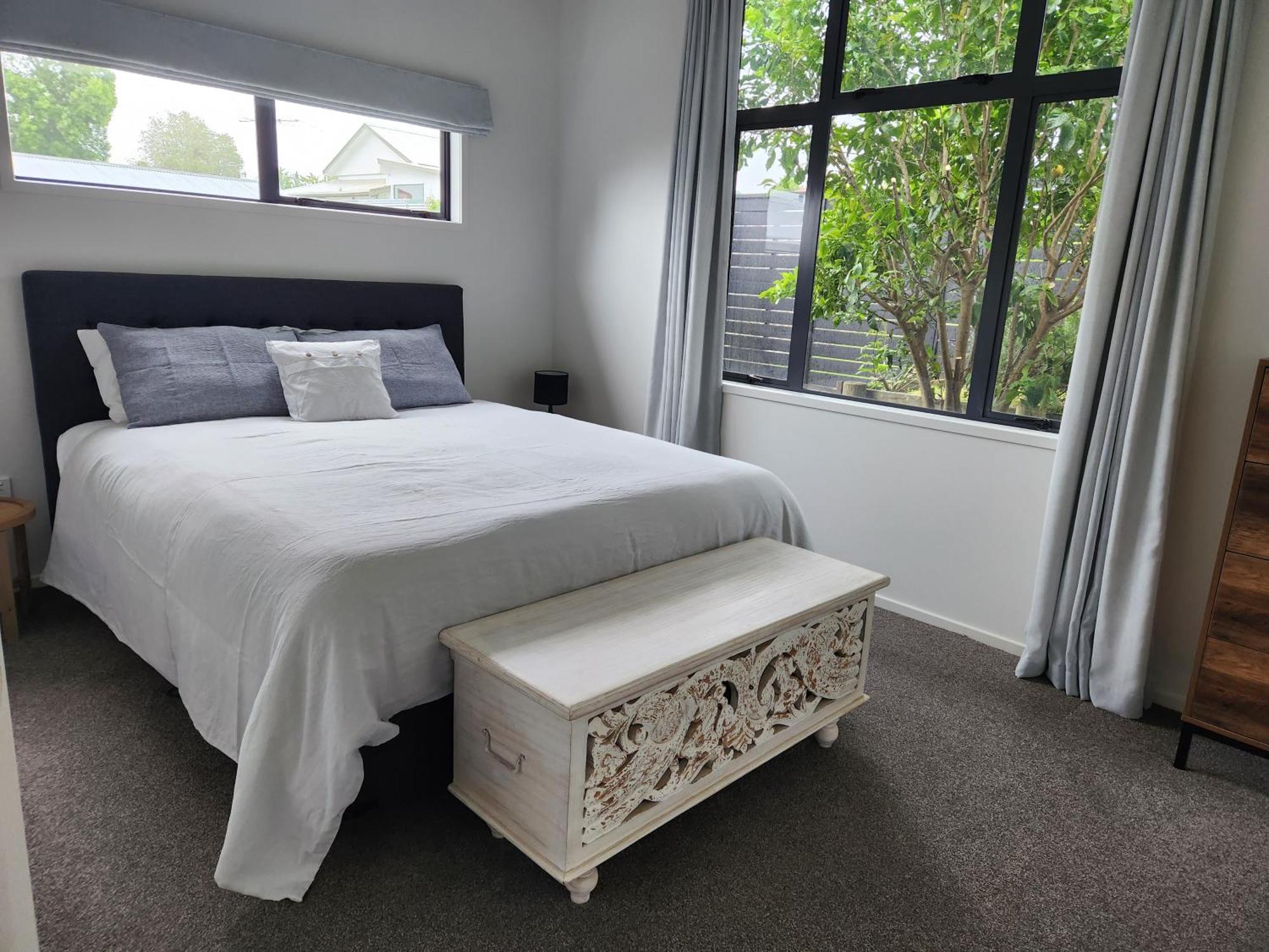 Cedar House Bed & Breakfast Gisborne Dış mekan fotoğraf